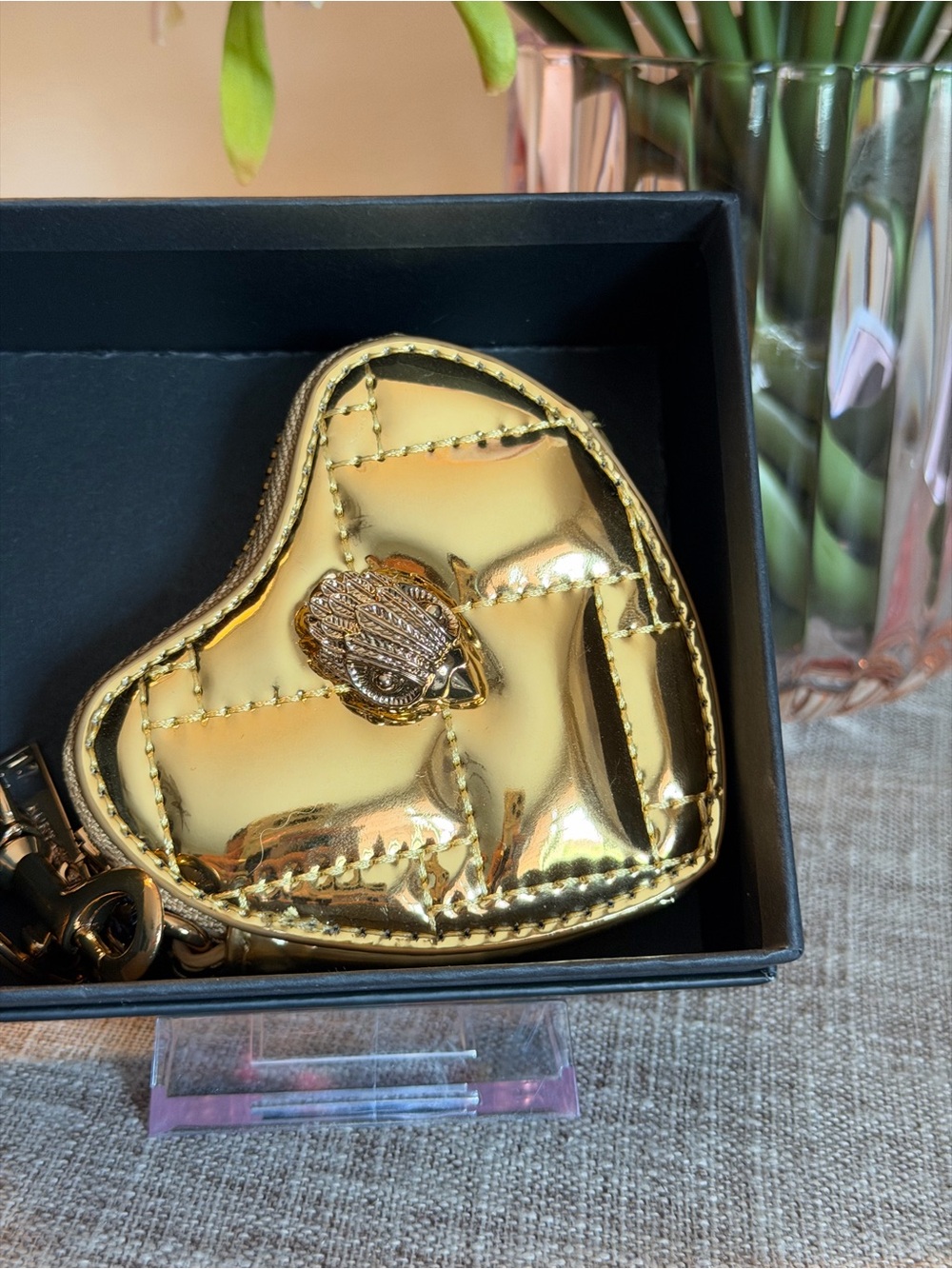 NIB Kurt Geiger Kensington quilted Goldtone heart charm keychain